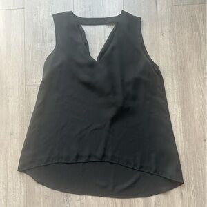 Joan Vass Black Sleeveless Women's V-Neck top - size small